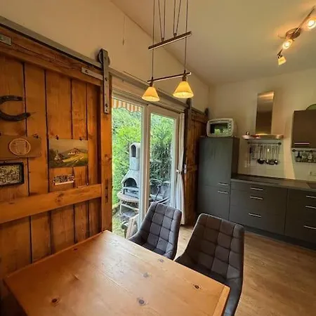 Kleine Haus Fuer Paare 別荘